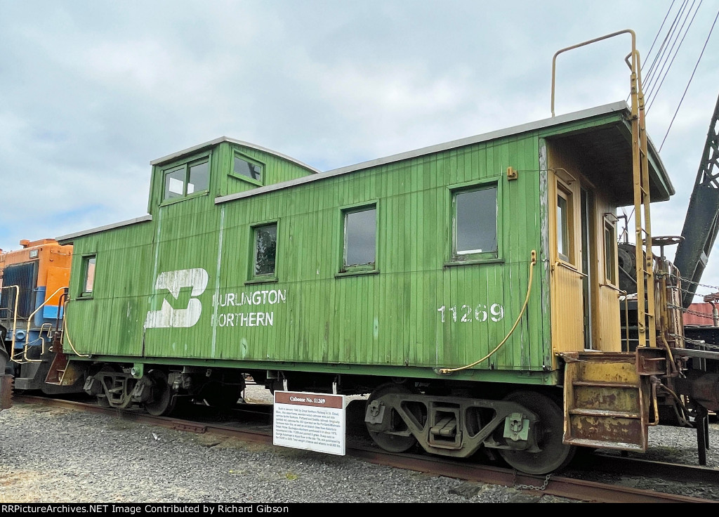 BN 11269 Caboose